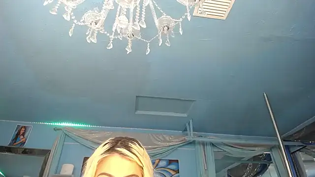 ADRIANNA_FOX's Live XXX Chat