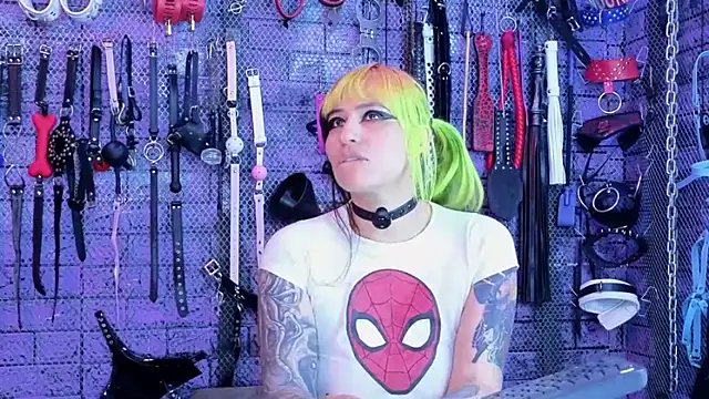 دردشة PANDORANEZZ الجنسية المباشرة