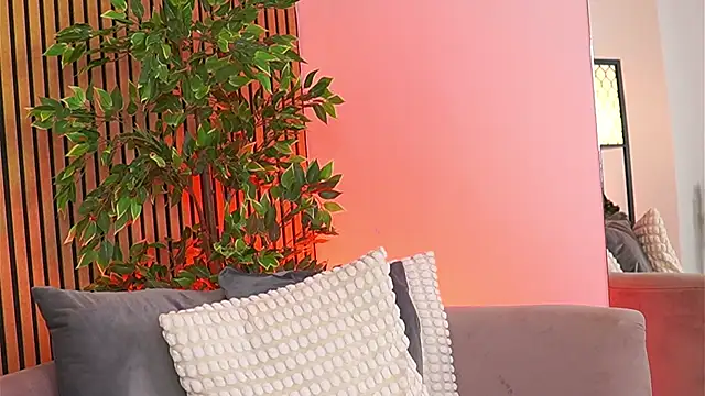 Avril_Cyrus élő XXX-chatje