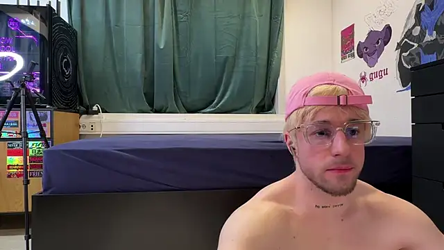 Show modela killa2053 na web-kameri