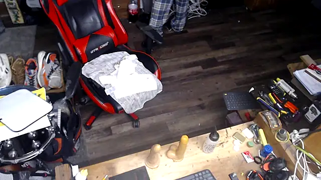 Pokazy przed kamerką – tongueispowerr6d9