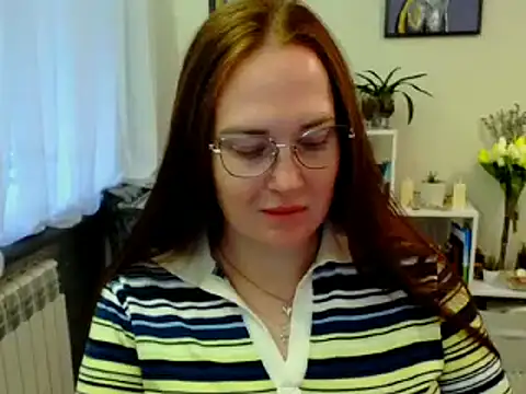 Lady_Tiana Adlı Modelin Canlı XXX Sohbeti