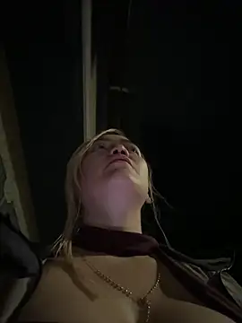 Danielavegax 现场XXX聊天