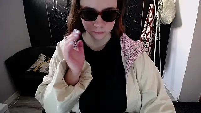 littleviki7 Pertunjukan Webcam