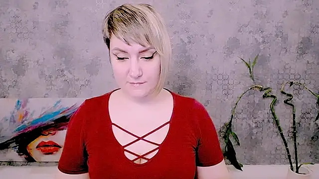 Djullia Chat XXX in diretta