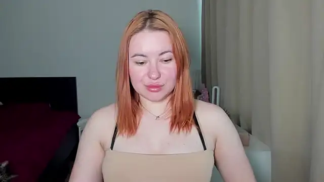 LAYLAxSTAR Adlı Modelin Canlı XXX Sohbeti