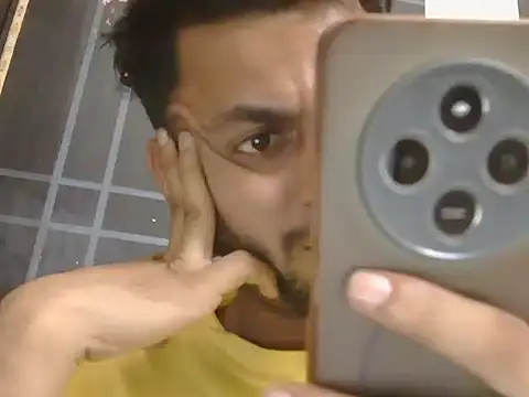 Stubborndesiboy ওয়েবক্যাম শো