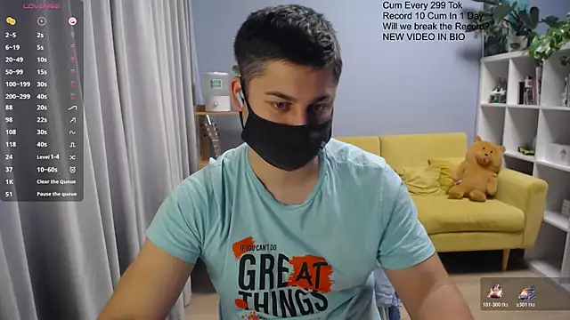 Živý XXX chat Tomguys