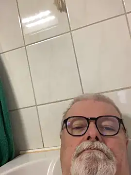 petvarad 网络视讯表演