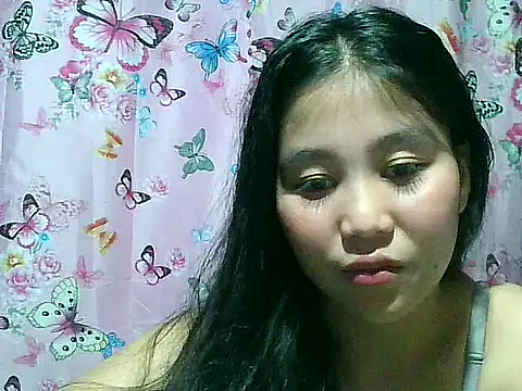 SexyAsianPussy4u's Live XXX Chat