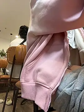 secretly_masturbating webcam show