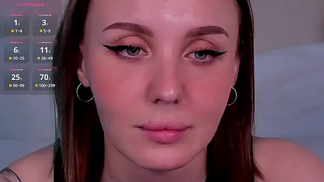 XXX chat uživo modela LianaFord