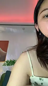 zhizhinaigai: онлайн-секс-чат