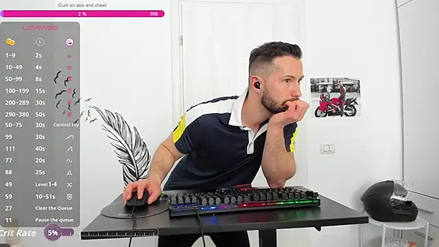 ZackFraserのライブXXXチャット