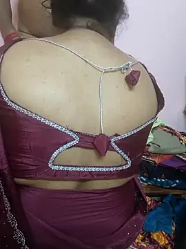 Chat XXX ao vivo de dhanshri143