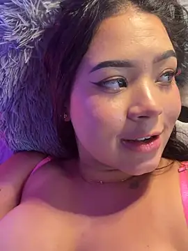 LunaRose5 live XXX chat