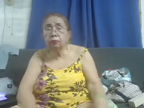 Živý XXX chat xloverboobsx