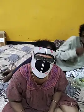 Mrandmrs27 লাইভ XXX চ্যাট