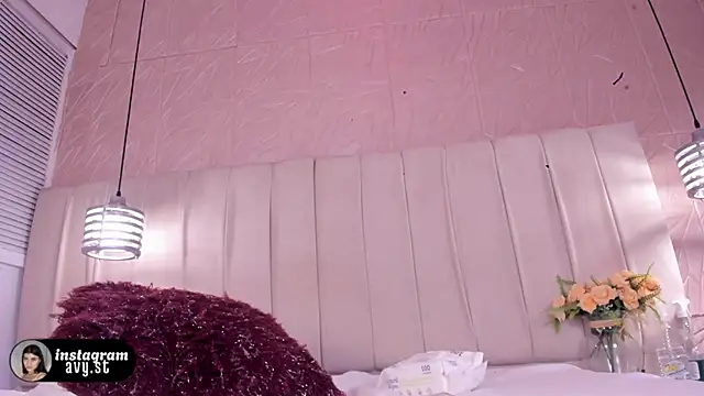 avy_st's Live XXX Chat