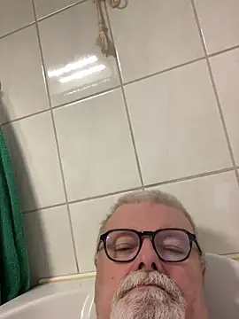 petvarad's Live XXX Chat