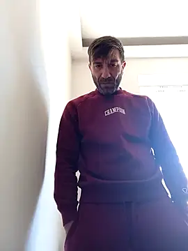 Alexdaniel89 Adlı Modelin Canlı XXX Sohbeti