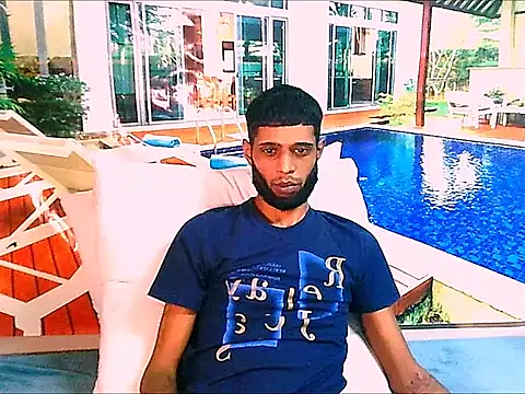 ع رض كام CharmingIndian1