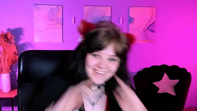 nikki_kiss_'s Live XXX Chat