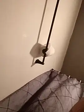 thickcocklatino webkamerás műsora