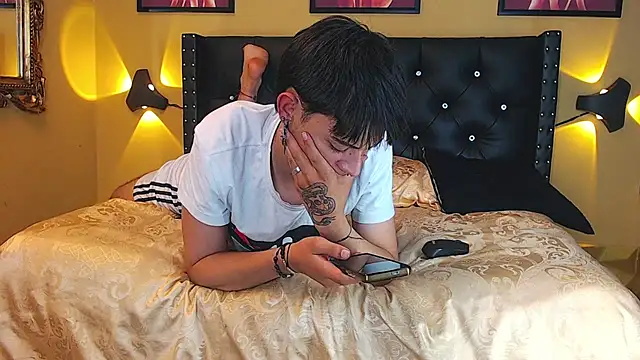 XXX chat uživo modela luckk_