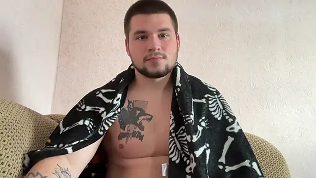 chiraq1945 Webcam Show