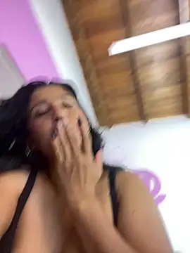 دردشة Miia_Rosee_ الجنسية المباشرة