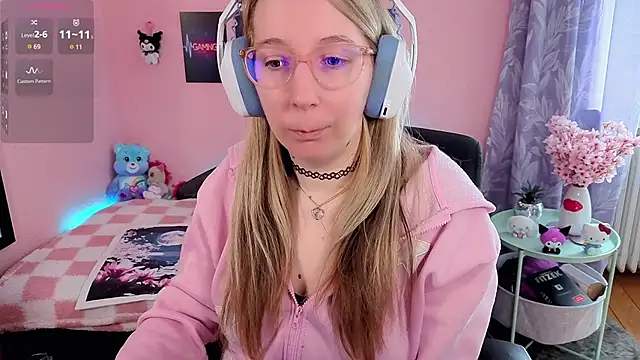 JustKerry Live XXX-Chat