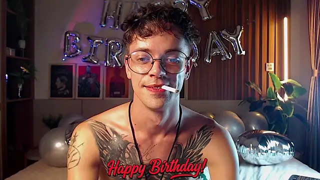 William_Henry_ Live XXX-Chat