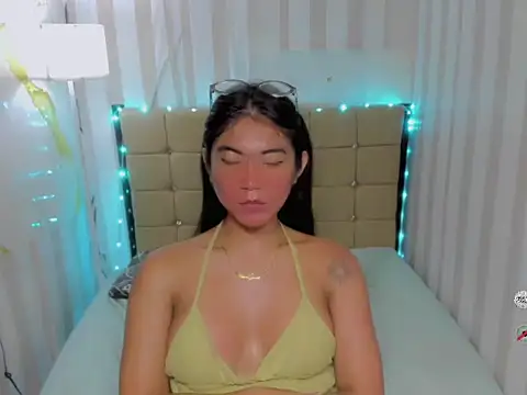 Show de BigCockJade na webcam