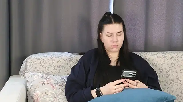 دردشة DesireAndAdmire الجنسية المباشرة