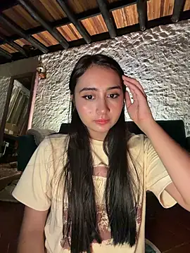 Chat XXX ao vivo de kaori_77