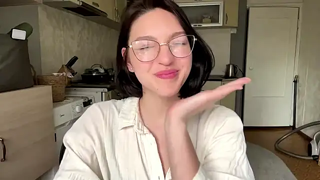 SinfulStarlight: онлайн-секс-чат