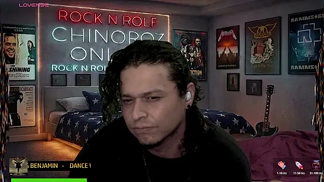 chino_roz Chat XXX live