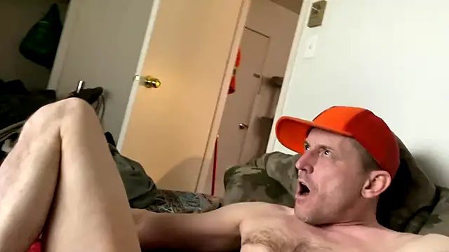 tipat36: διαδικτυακό σόου στην κάμερα