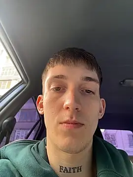 XXX chat uživo modela Rabizoon