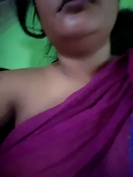 Aruna-1 Live XXX Chat