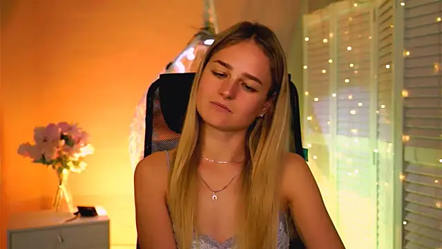 DeboraLarson Live XXX Chat