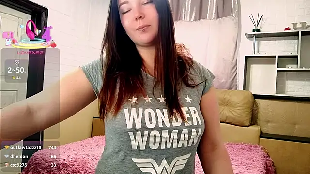 Živý XXX chat NotYourDoll