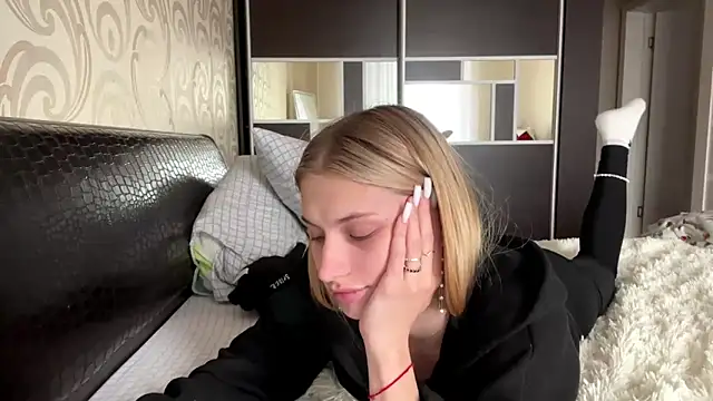 Czat XXX na żywo – JeneeEady