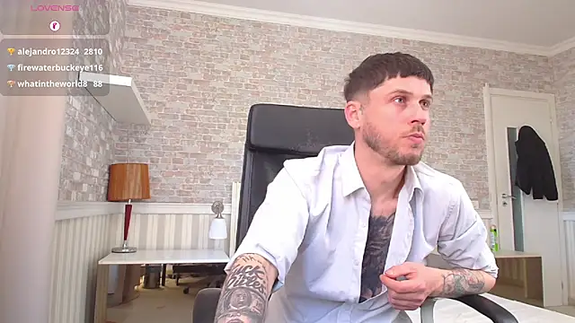 JonahShaw 现场XXX聊天