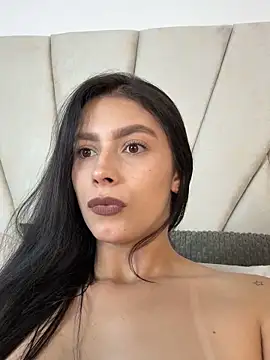 oficialaura's Live XXX Chat