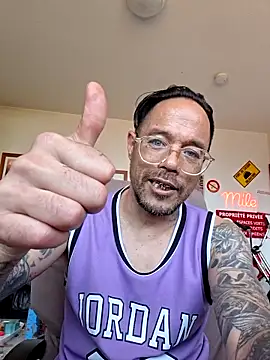 Chat XXX en directo de Mr_Graffitimile