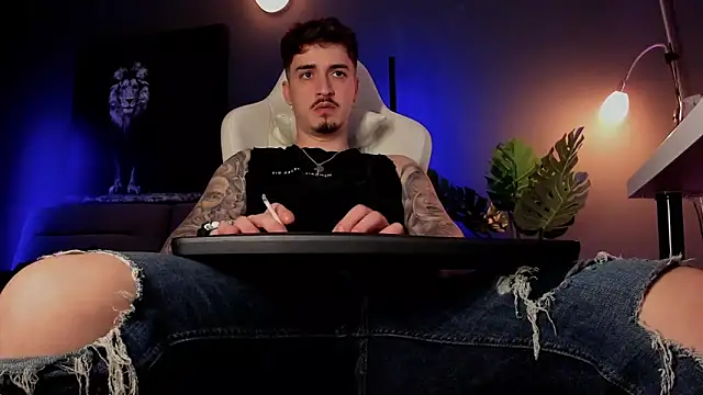 uptomatty élő XXX-chatje