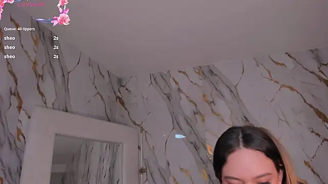 Czat XXX na żywo – BellaRose_X