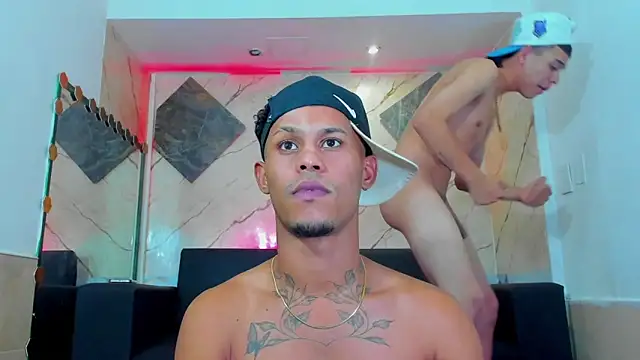 Dreams_Goldens 现场XXX聊天